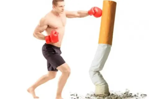 Un boxeur en tenue de sport frappe un mégot de cigarette géant, symbolisant le combat contre le tabagisme et la promotion d'un mode de vie sain.