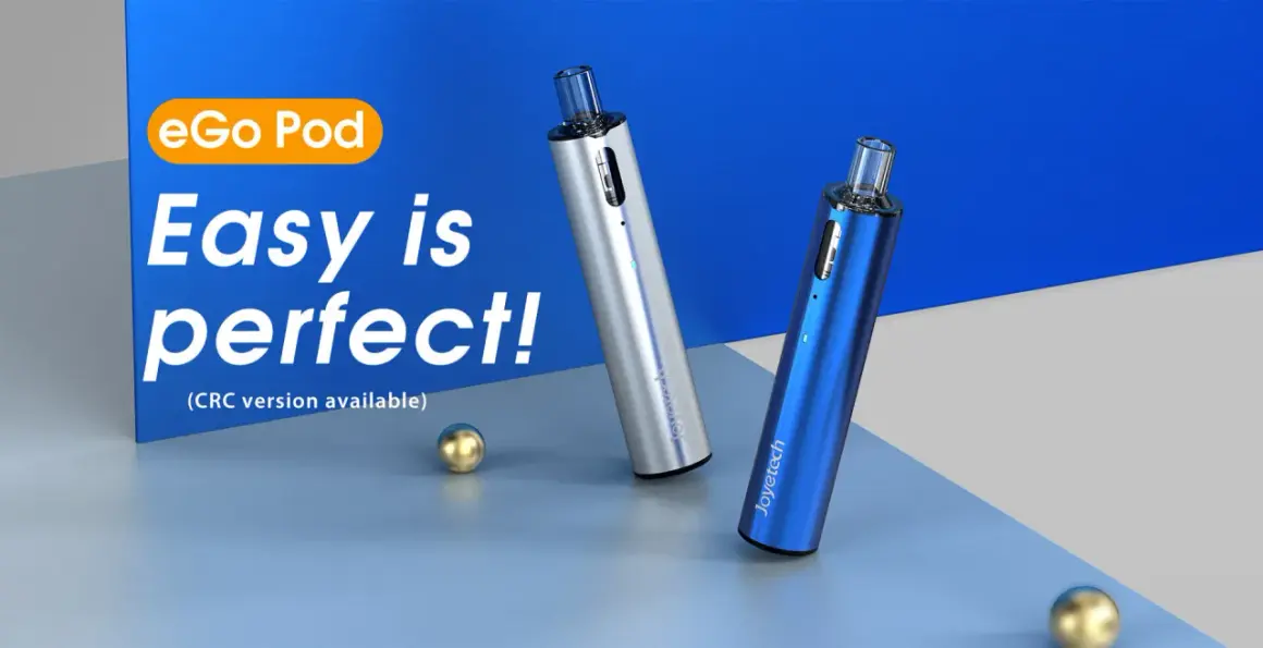 Deux eGo Pod, un argenté et un bleu, sur fond bleu et gris. "Easy is perfect!" en blanc.