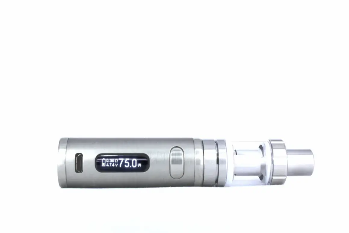 Cigarette électronique iStick Pico argentée, affichant 75.0W.